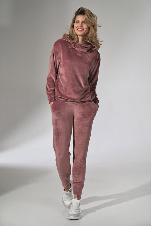 Sweatshirt model 151807